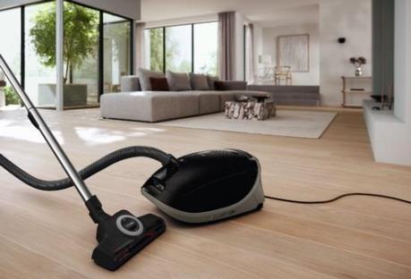 Miele Guard M1 Cat & Dog - Canister Vacuum Cleaners with Bag - Obsidian Black